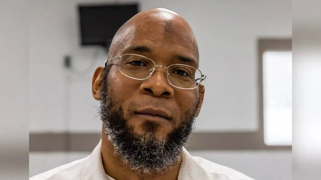 Missouri man facing execution agrees to life without parole in deal with prosecutors